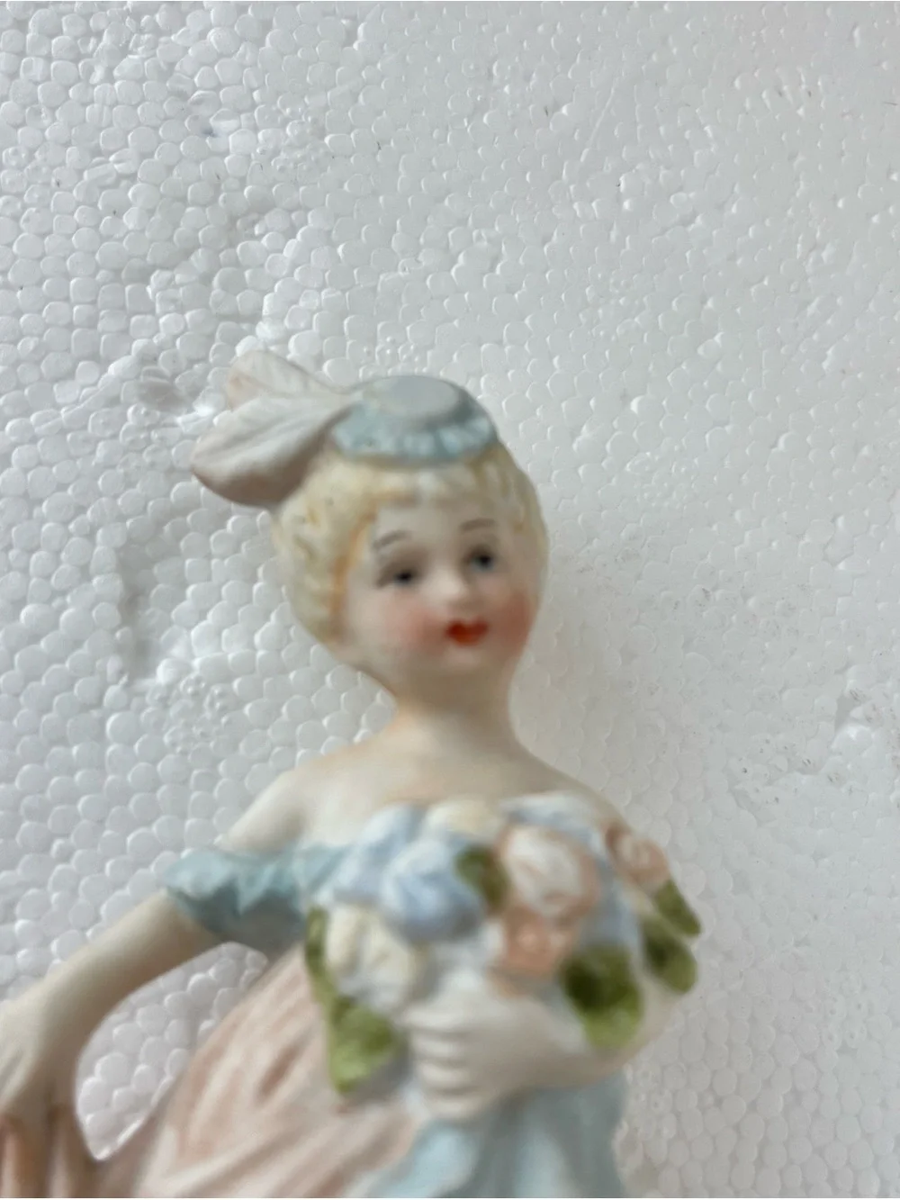 VTG Ardalt Lenwile China Porcelain Japan Girl Flower Bouquet Figurine #7858